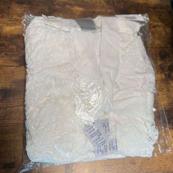 Lulus Sweet Flattery White Lace Tiered Tie-Strap Mini Dress in Size Small. NWT! - Picture 7 of 10